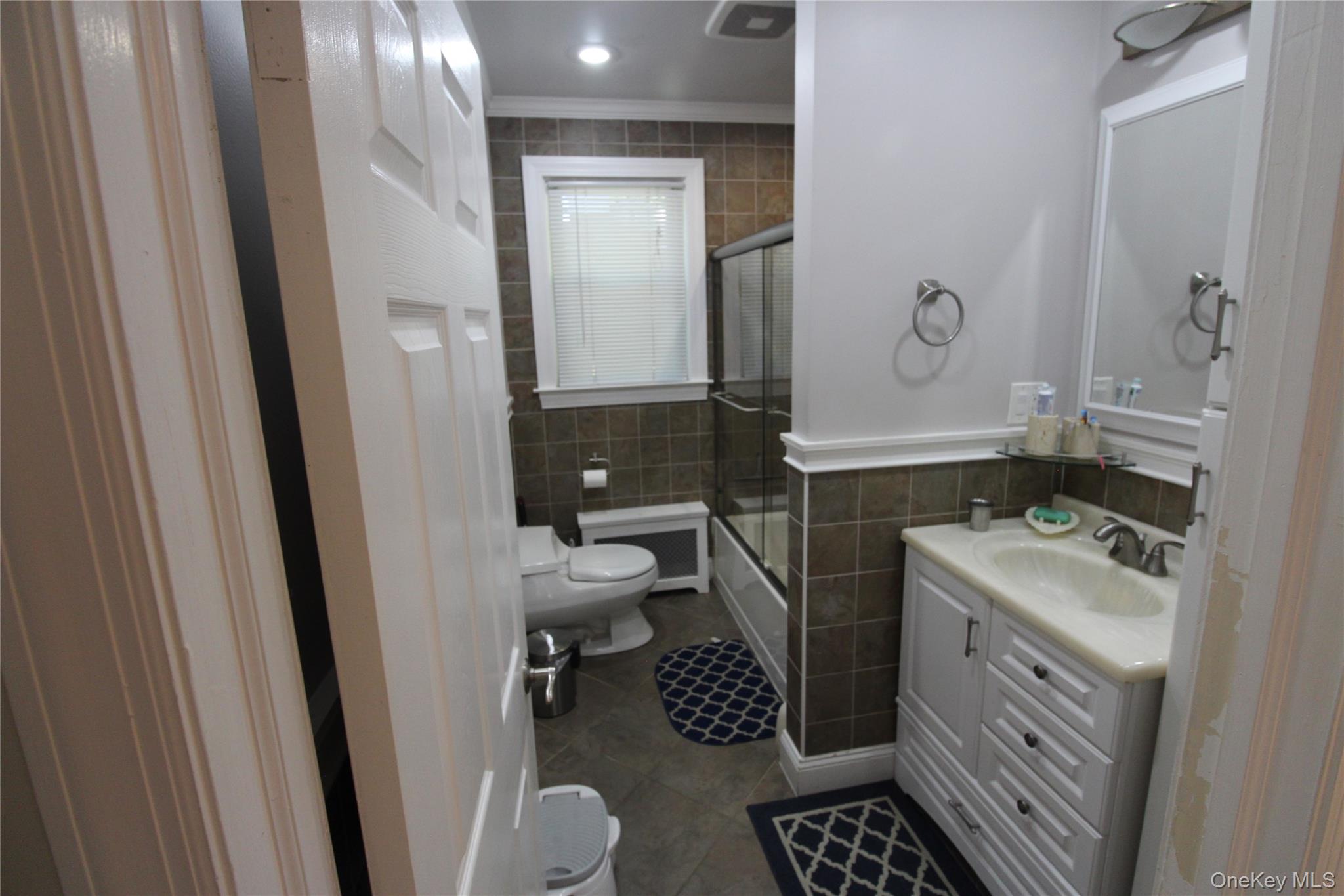 650 Warren Avenue – For Sale photo 10