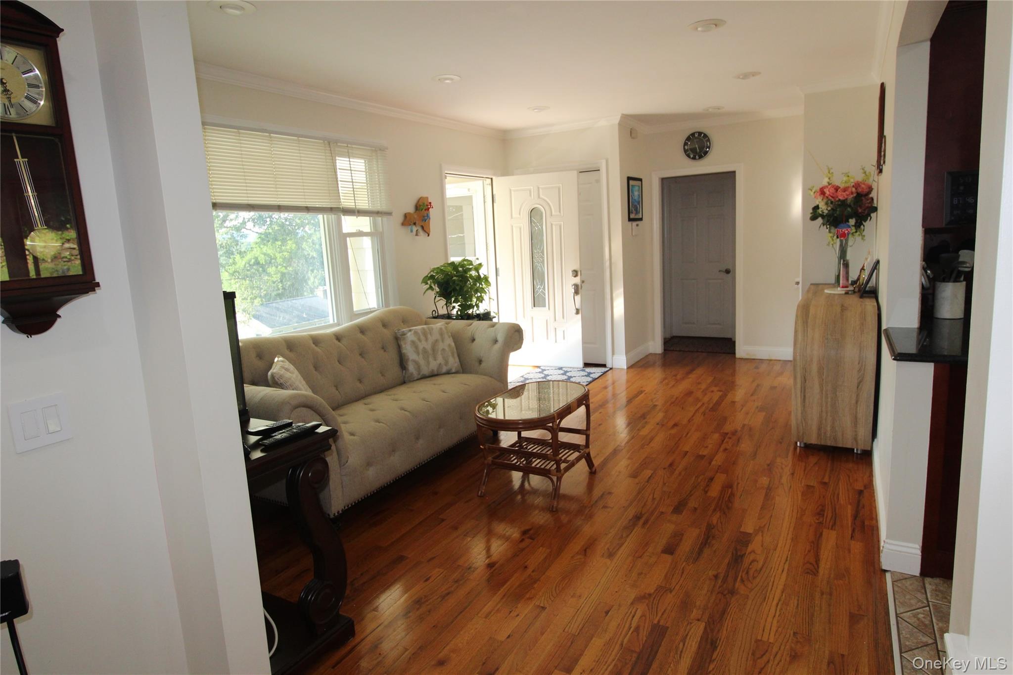 650 Warren Avenue – For Sale photo 21
