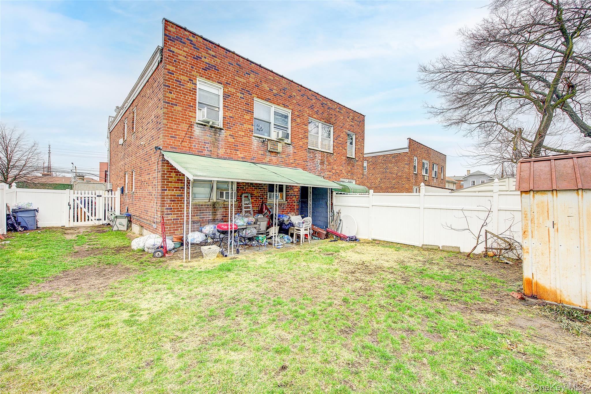215-10 99th Avenue – For Sale photo 24