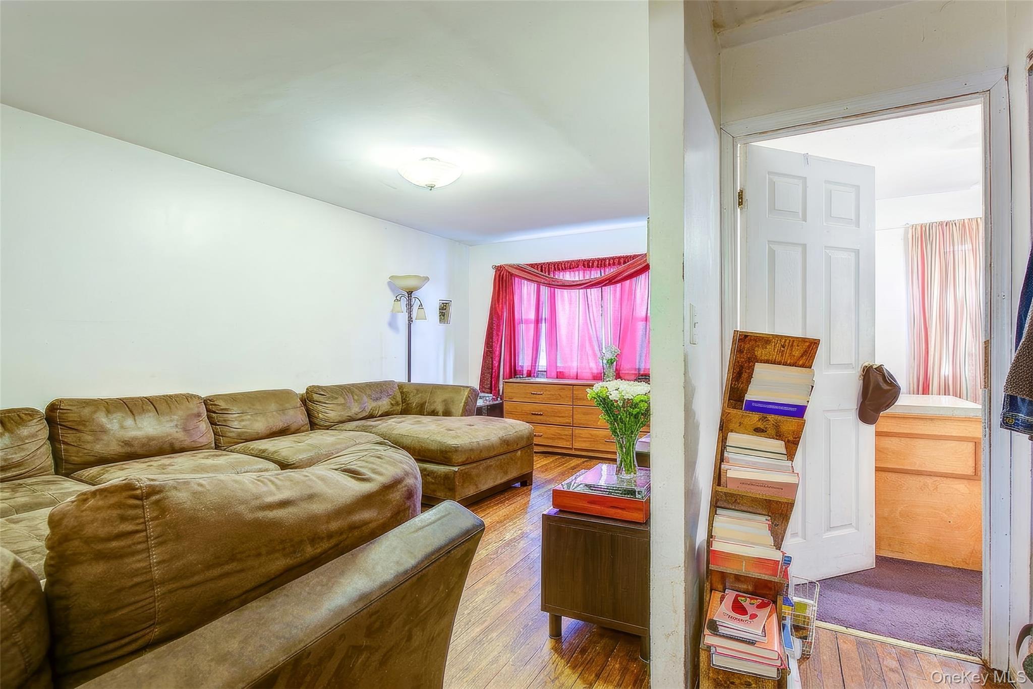 215-10 99th Avenue – For Sale photo 19
