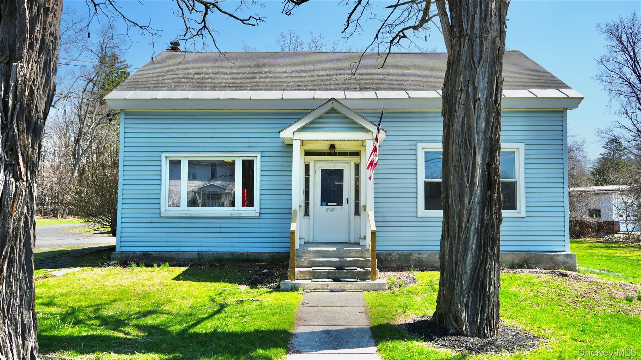 11184 State Route 32 – For Sale