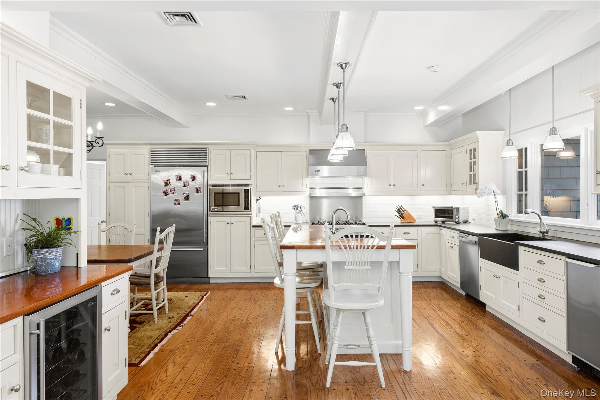 16 Middle Drive – For Sale photo 18