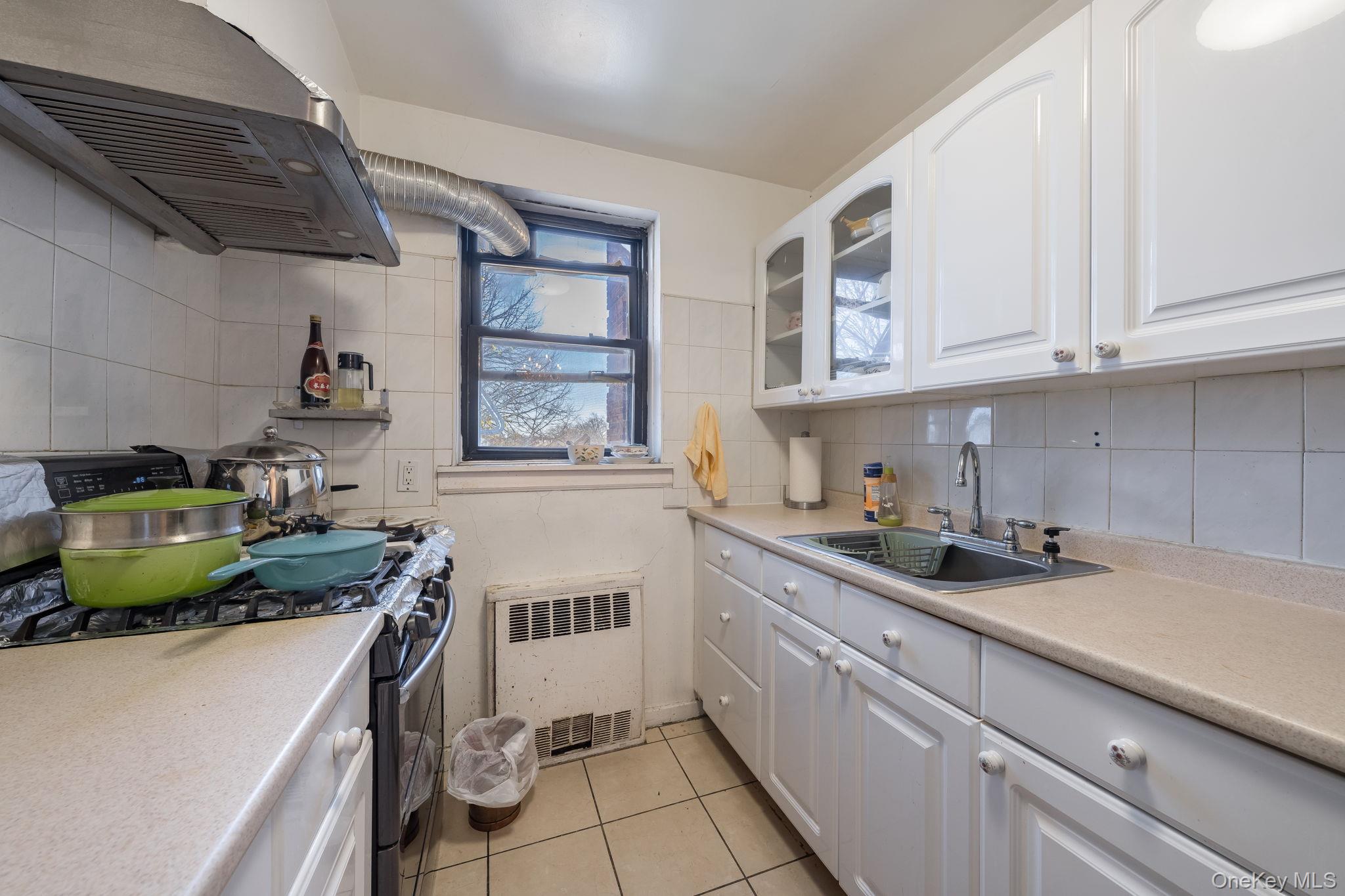143-50 Hoover Avenue, Unit 306 photo 10