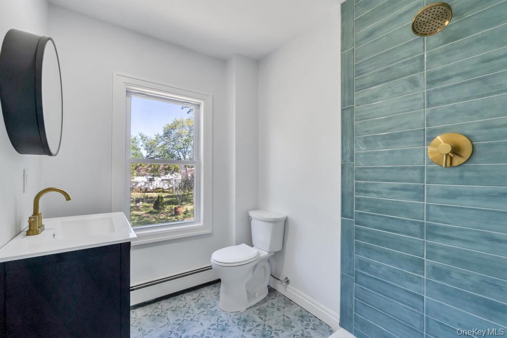 485 Long Island Avenue – For Sale photo 33