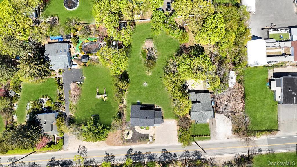 485 Long Island Avenue – For Sale photo 8