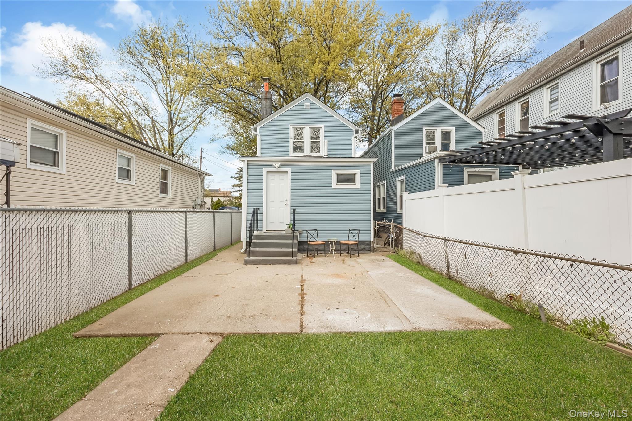 14514 Sutter Avenue – For Sale photo 14