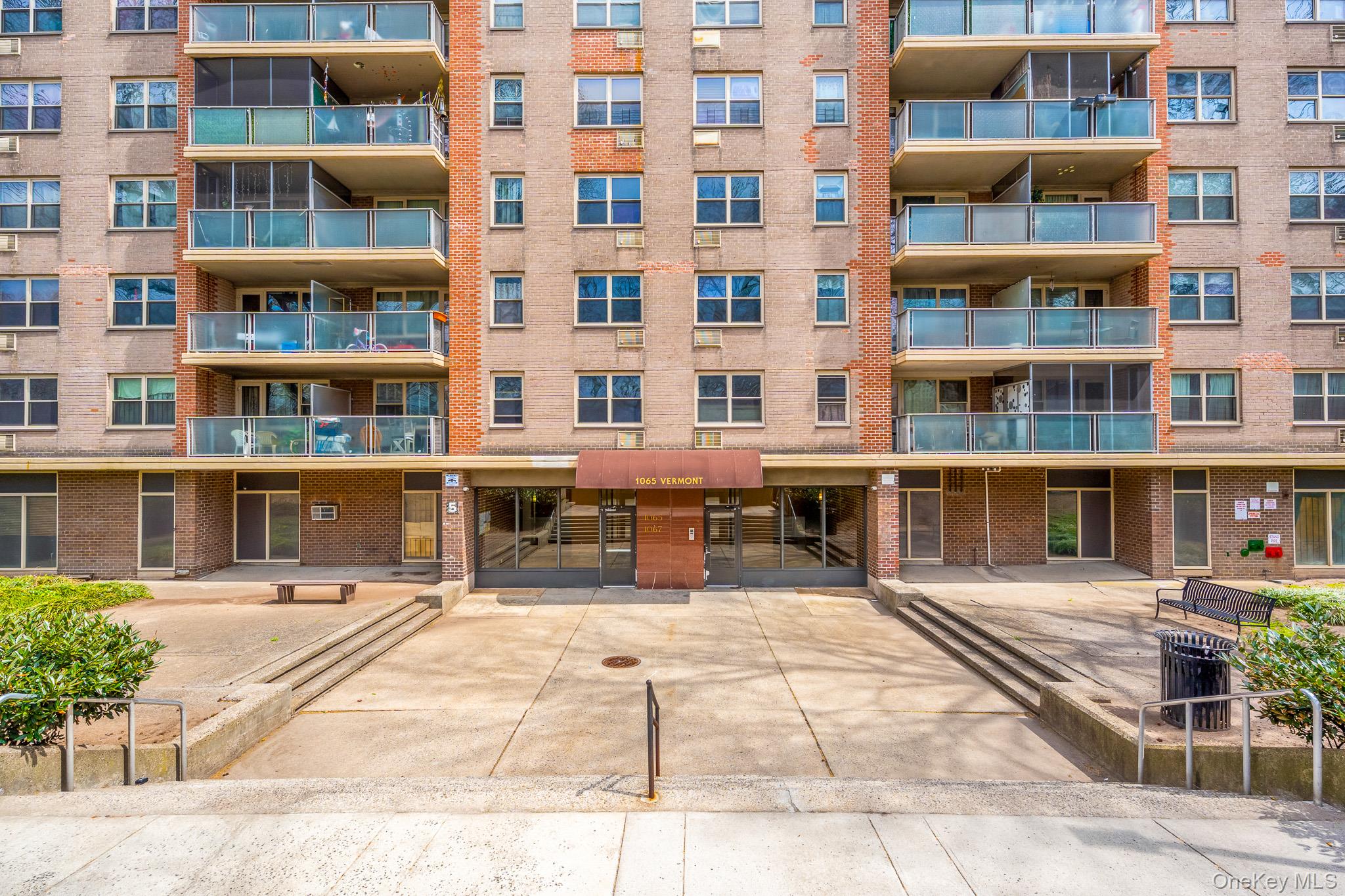 1065 Vermont Street, Unit 7J photo 7