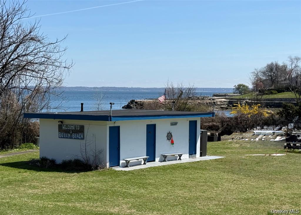40 DAVENPORT, Unit 2K photo 14