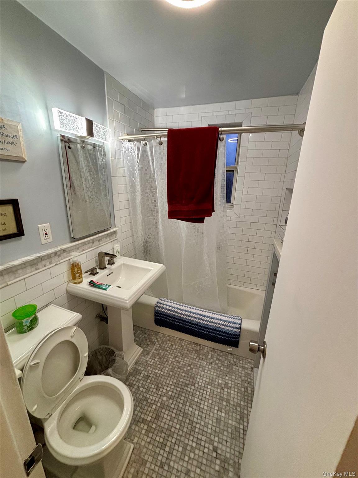 40 DAVENPORT, Unit 2K photo 11