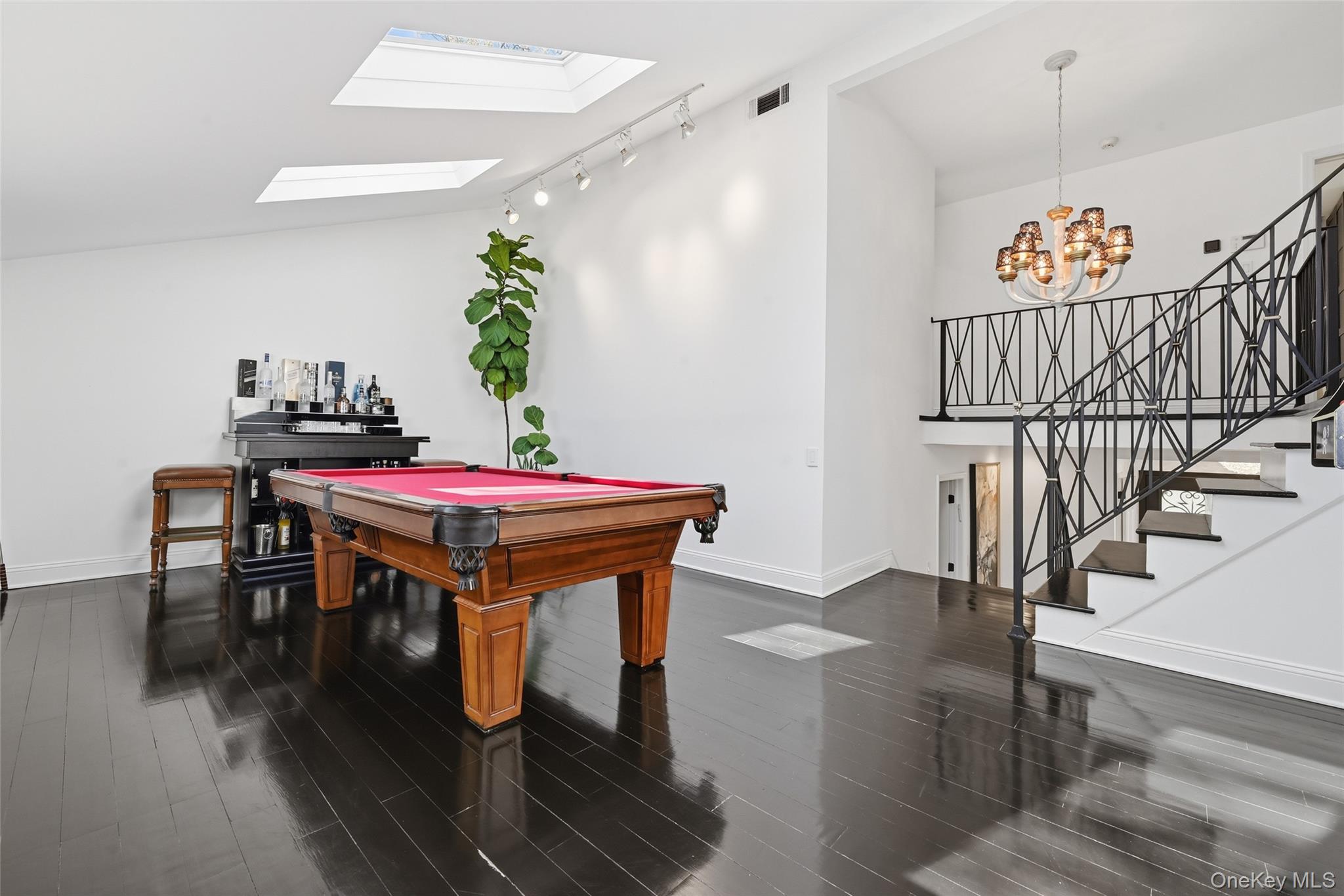35 Elm Drive – For Sale photo 25