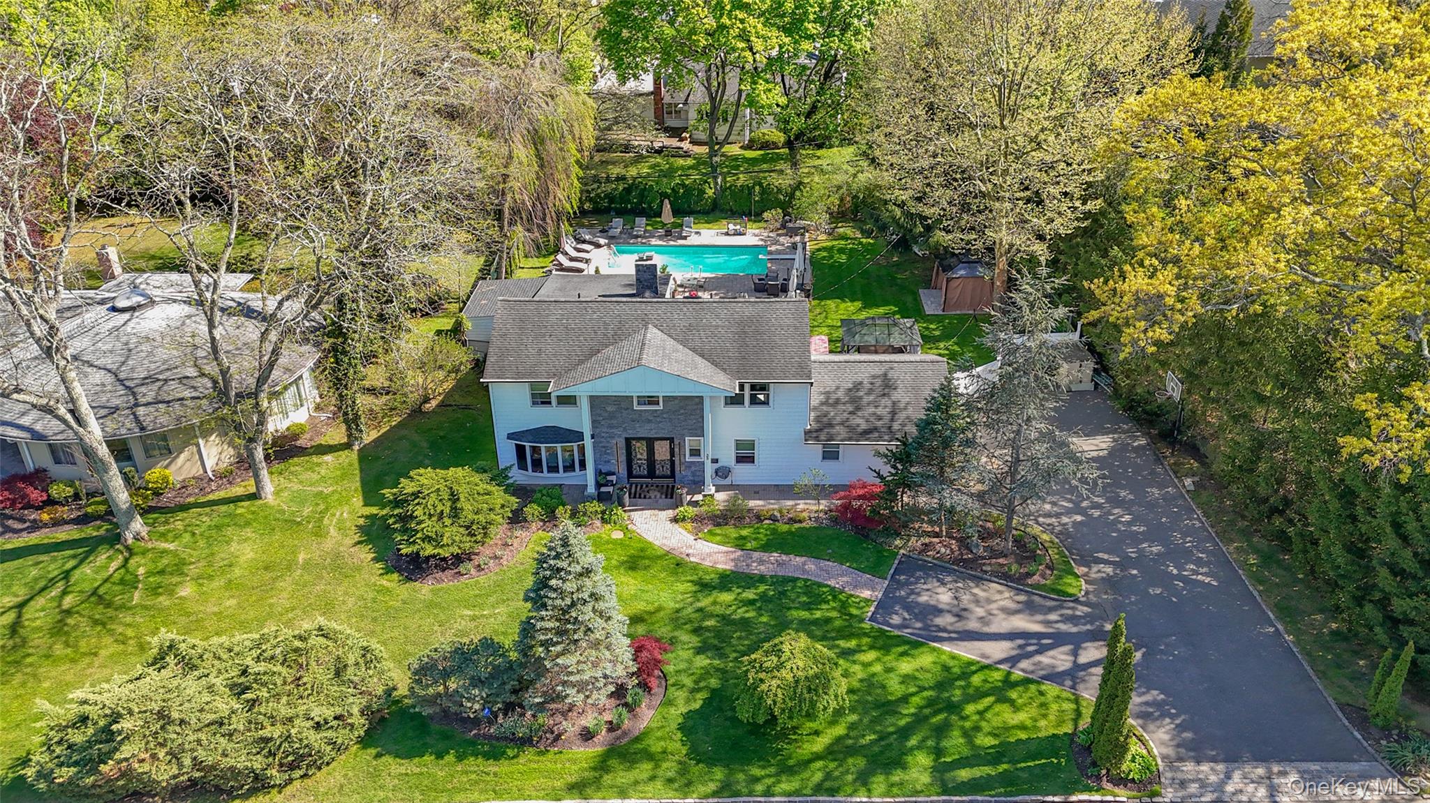35 Elm Drive – For Sale photo 37