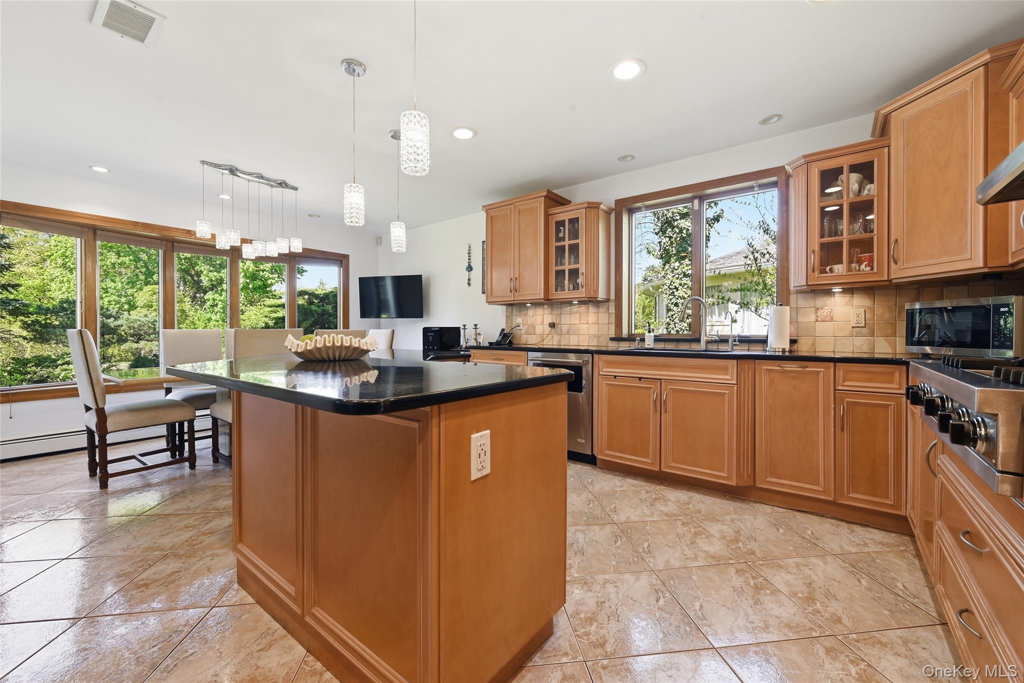 35 Elm Drive – For Sale photo 10