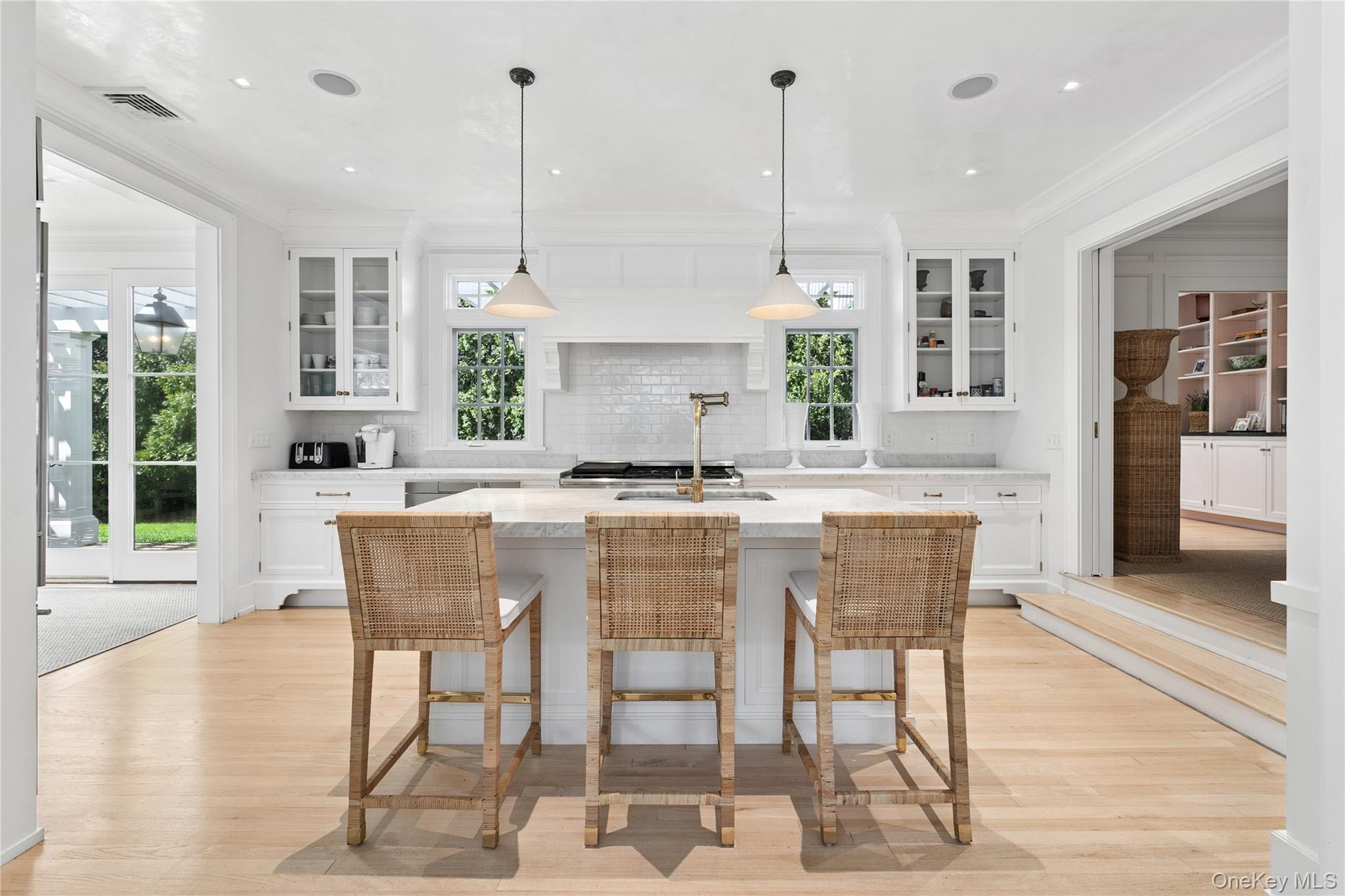 60 Old Town Crossing – For Rent photo 6