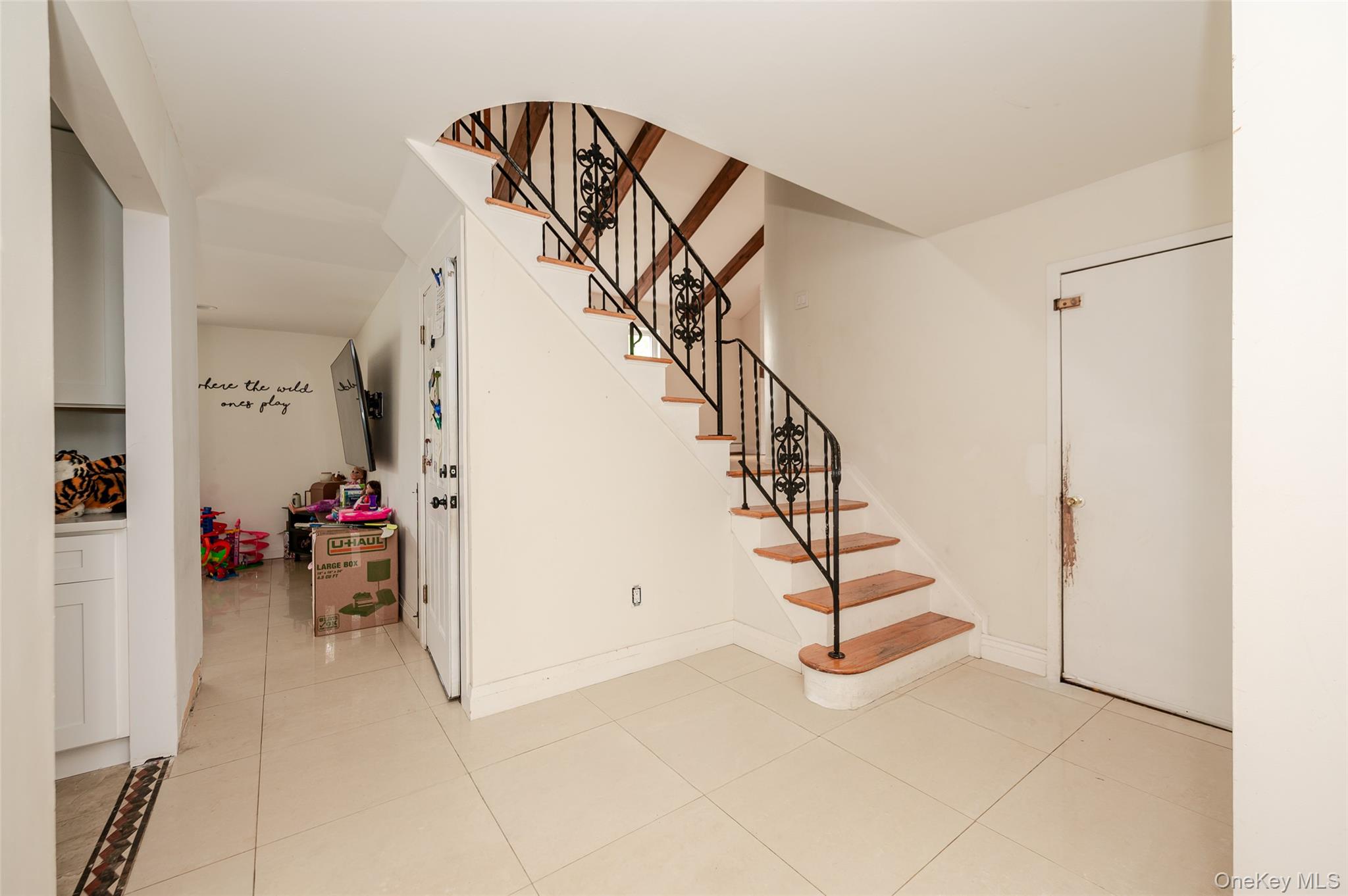 122 Clinton Avenue – For Sale photo 3