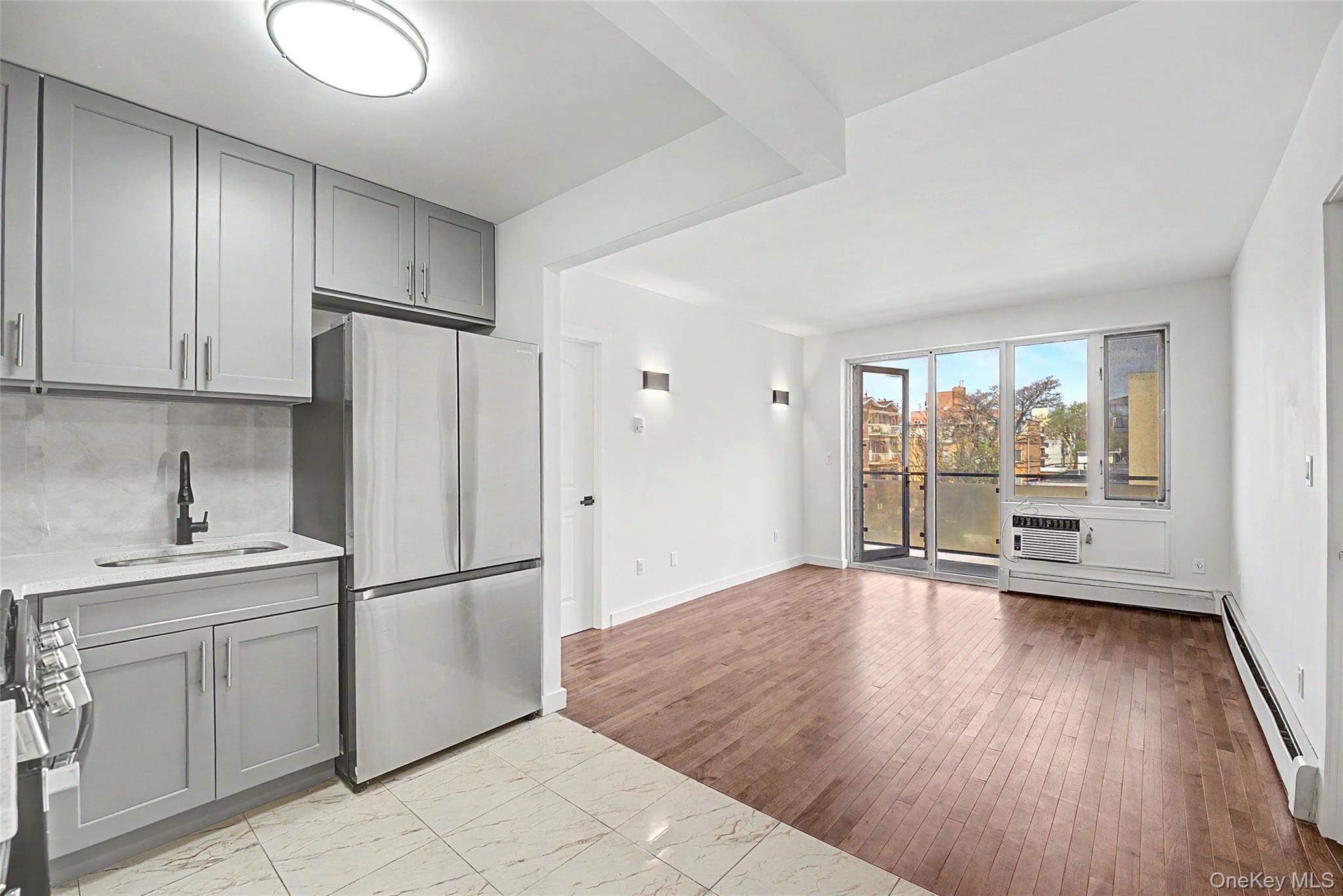 13621 Latimer Place, Unit 3E photo 7