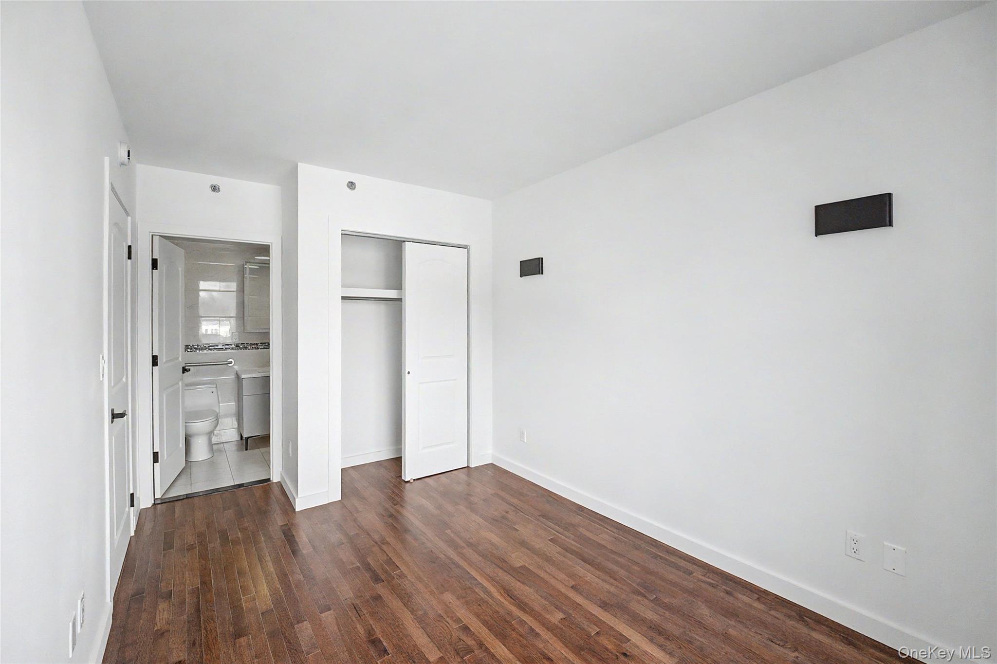 13621 Latimer Place, Unit 3E photo 4
