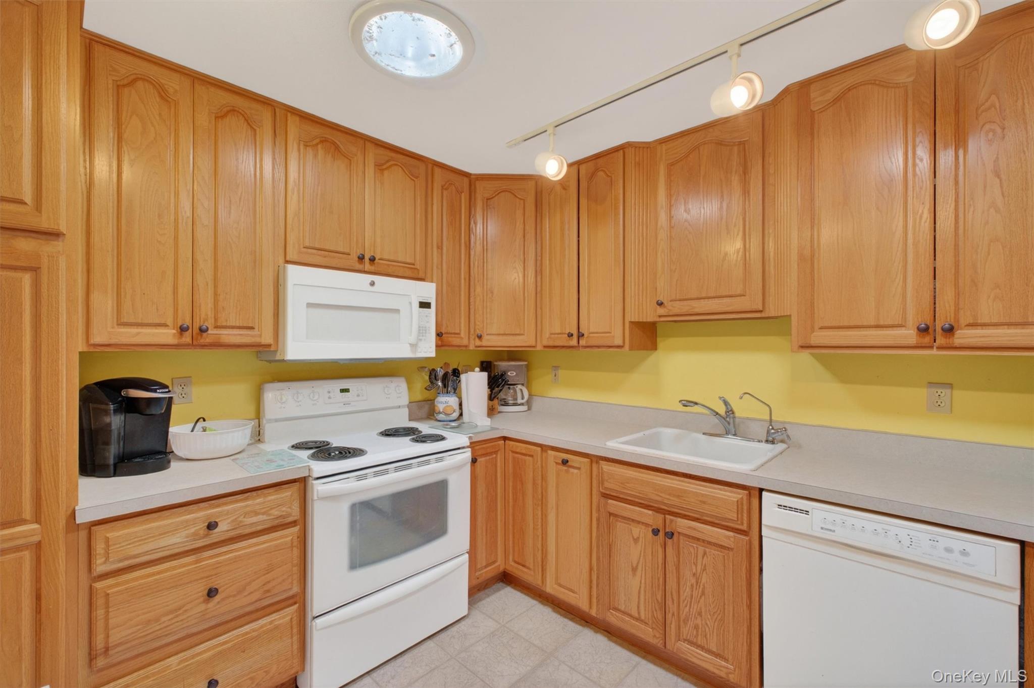 19 Marion Avenue – For Sale photo 9