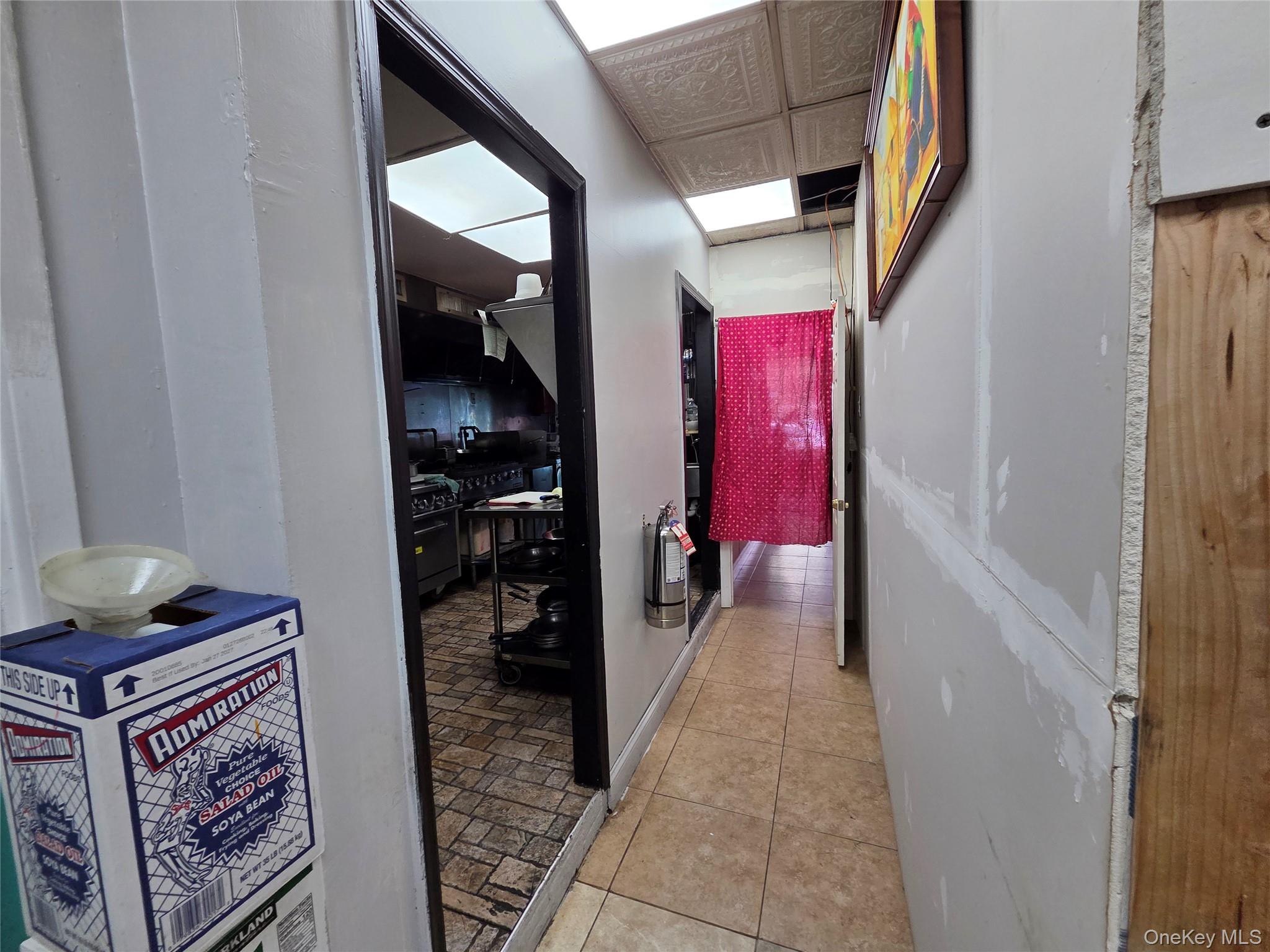 728 Courtlandt Avenue – For Rent photo 9