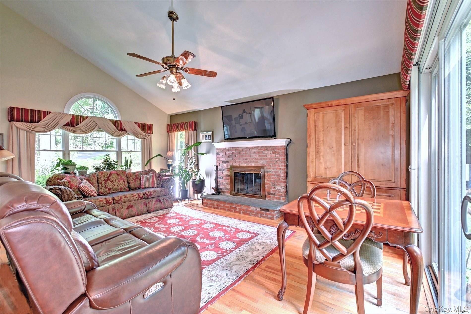 150 N North Woods Drive Drive – For Sale photo 6