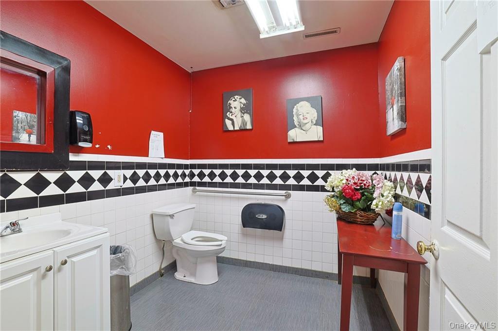 506 Broadway – For Sale photo 20