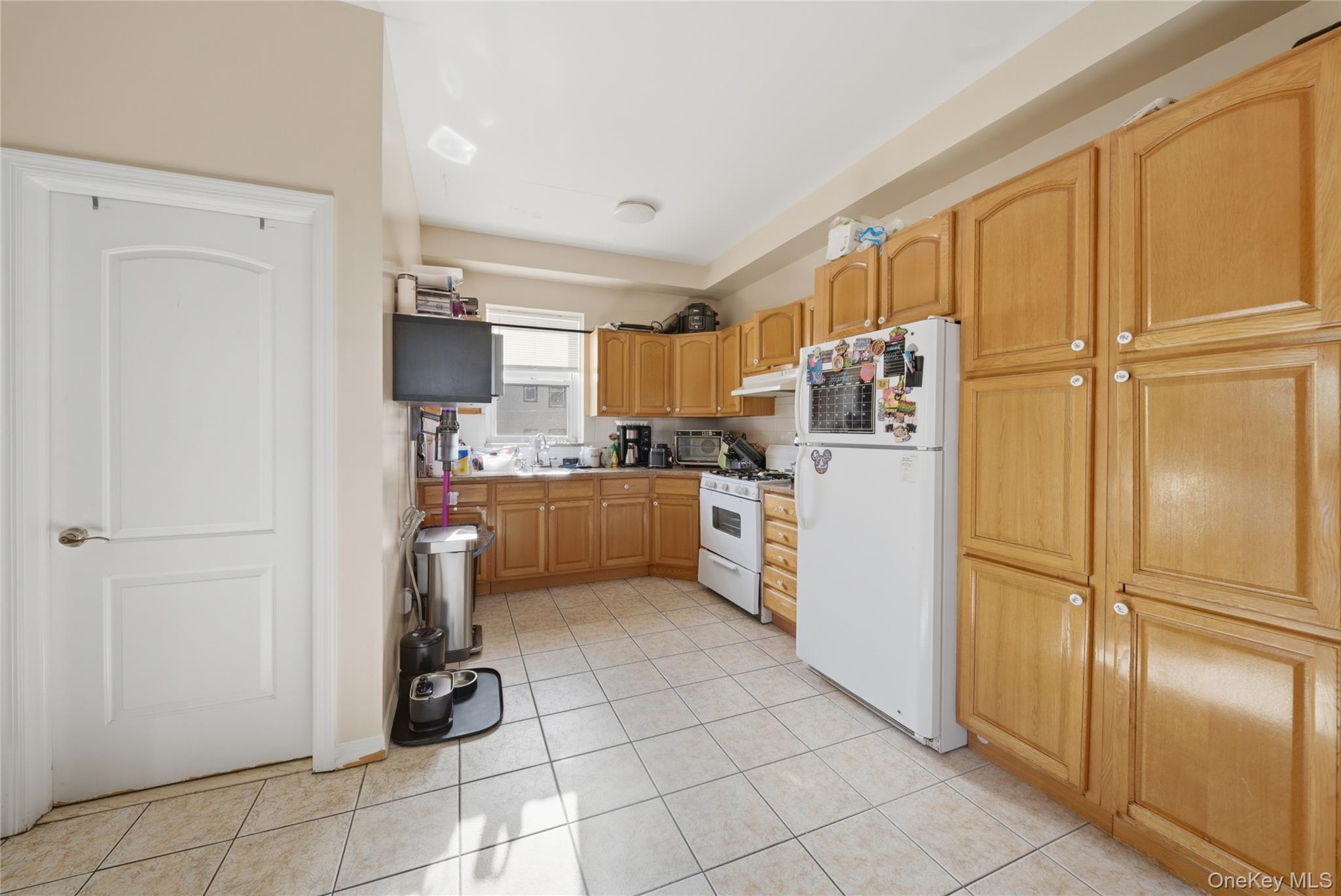 14956 14th Avenue – For Sale photo 4