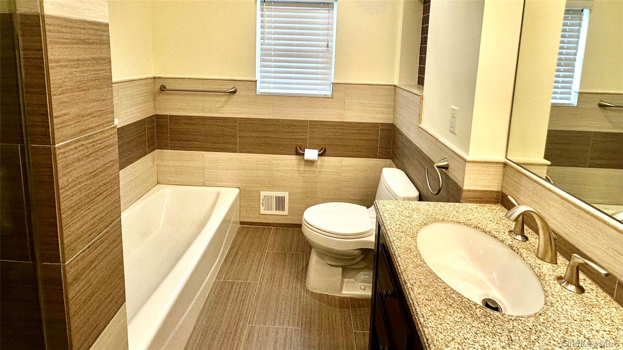 69-83 113th Street – For Sale photo 14