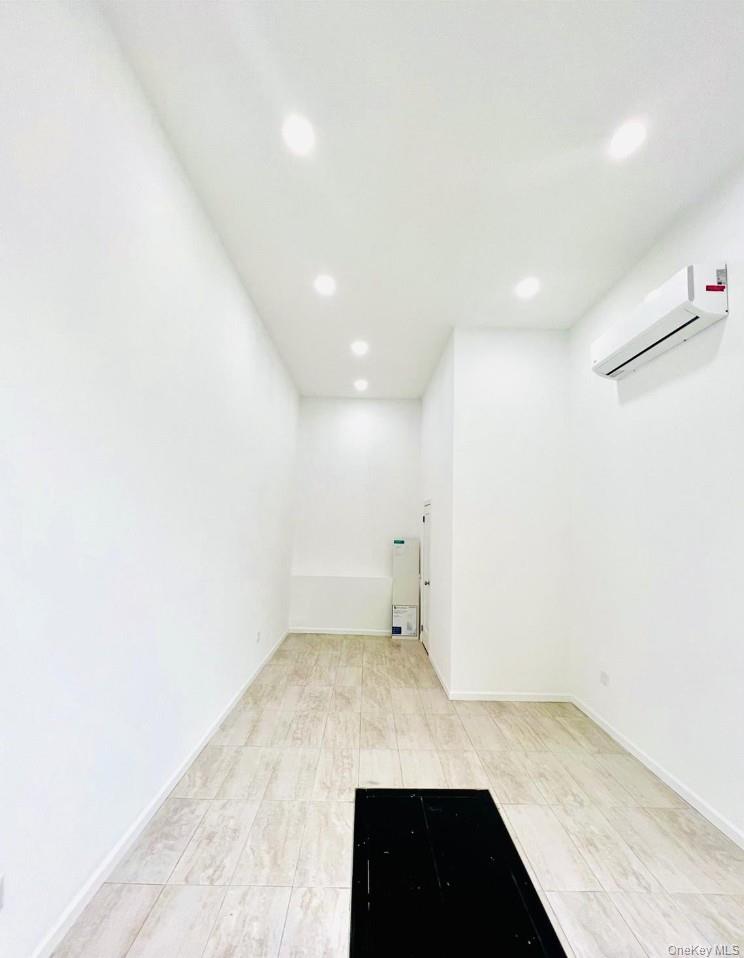 547 E 137th Street – For Rent photo 2