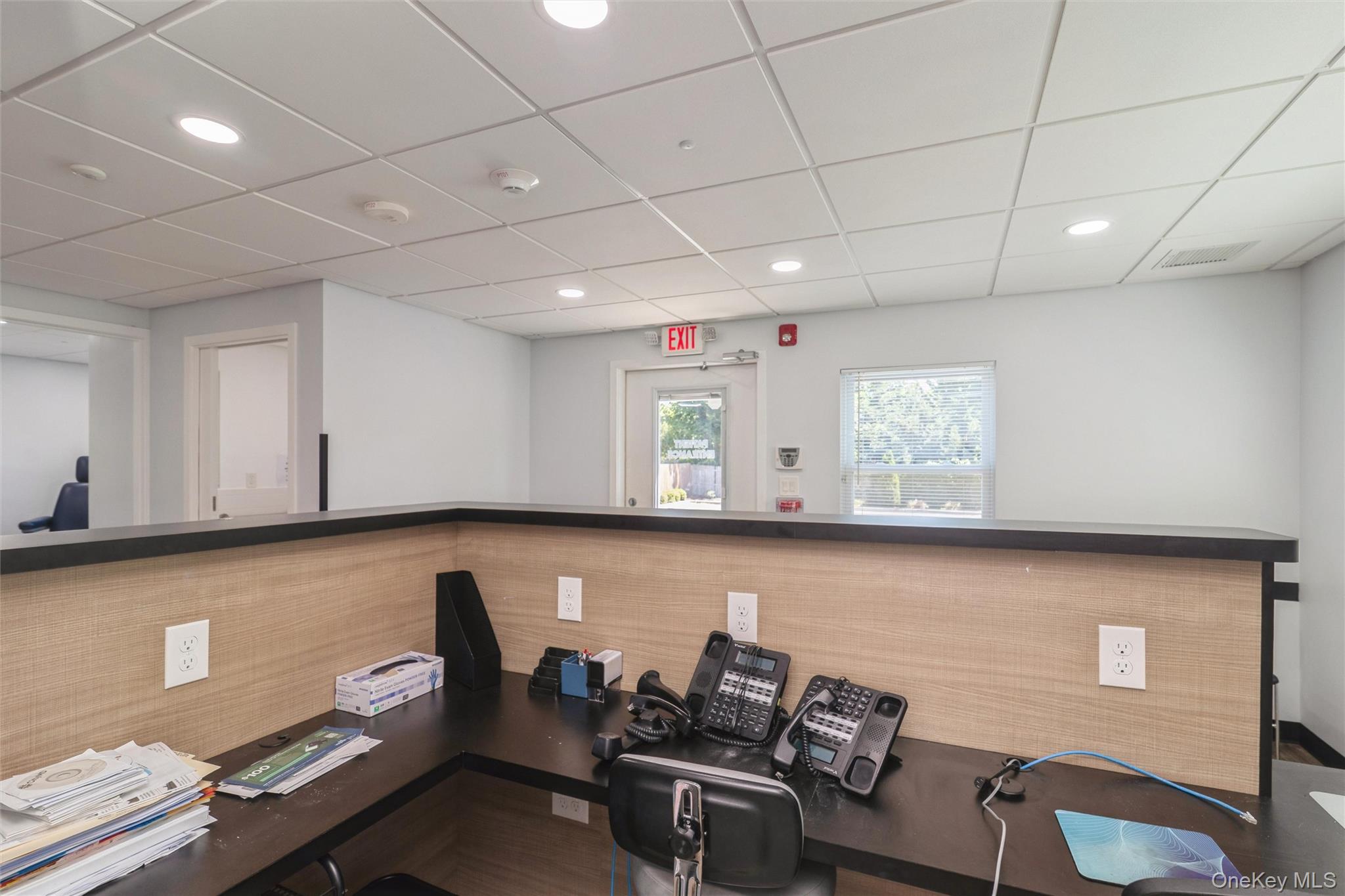 976 Roanoke Avenue – For Sale photo 20