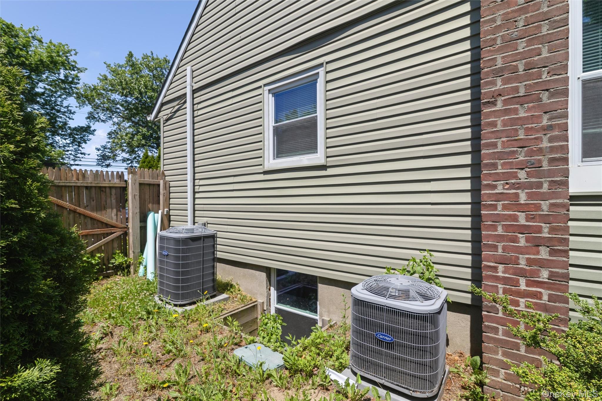 976 Roanoke Avenue – For Sale photo 37