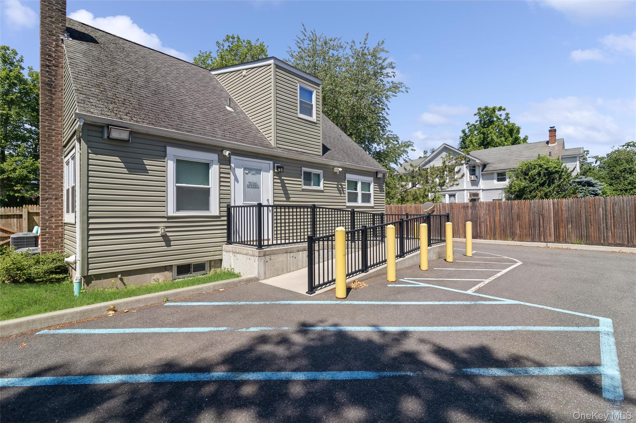 976 Roanoke Avenue – For Sale photo 7