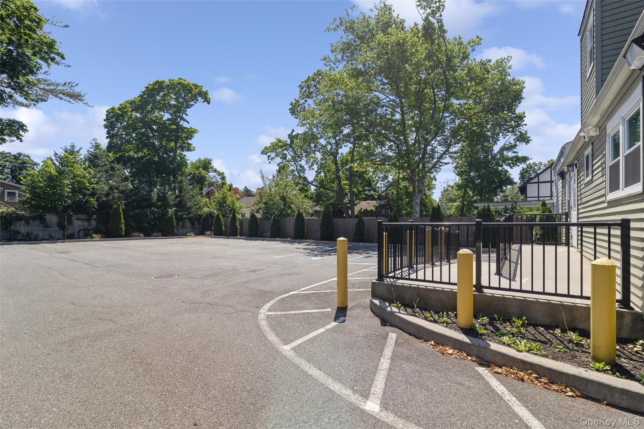976 Roanoke Avenue – For Sale photo 9