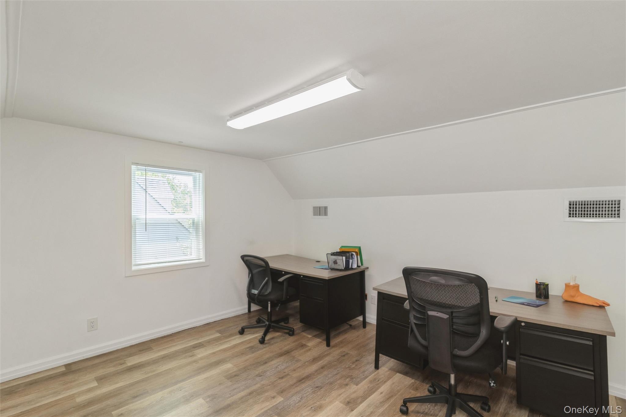 976 Roanoke Avenue – For Sale photo 29