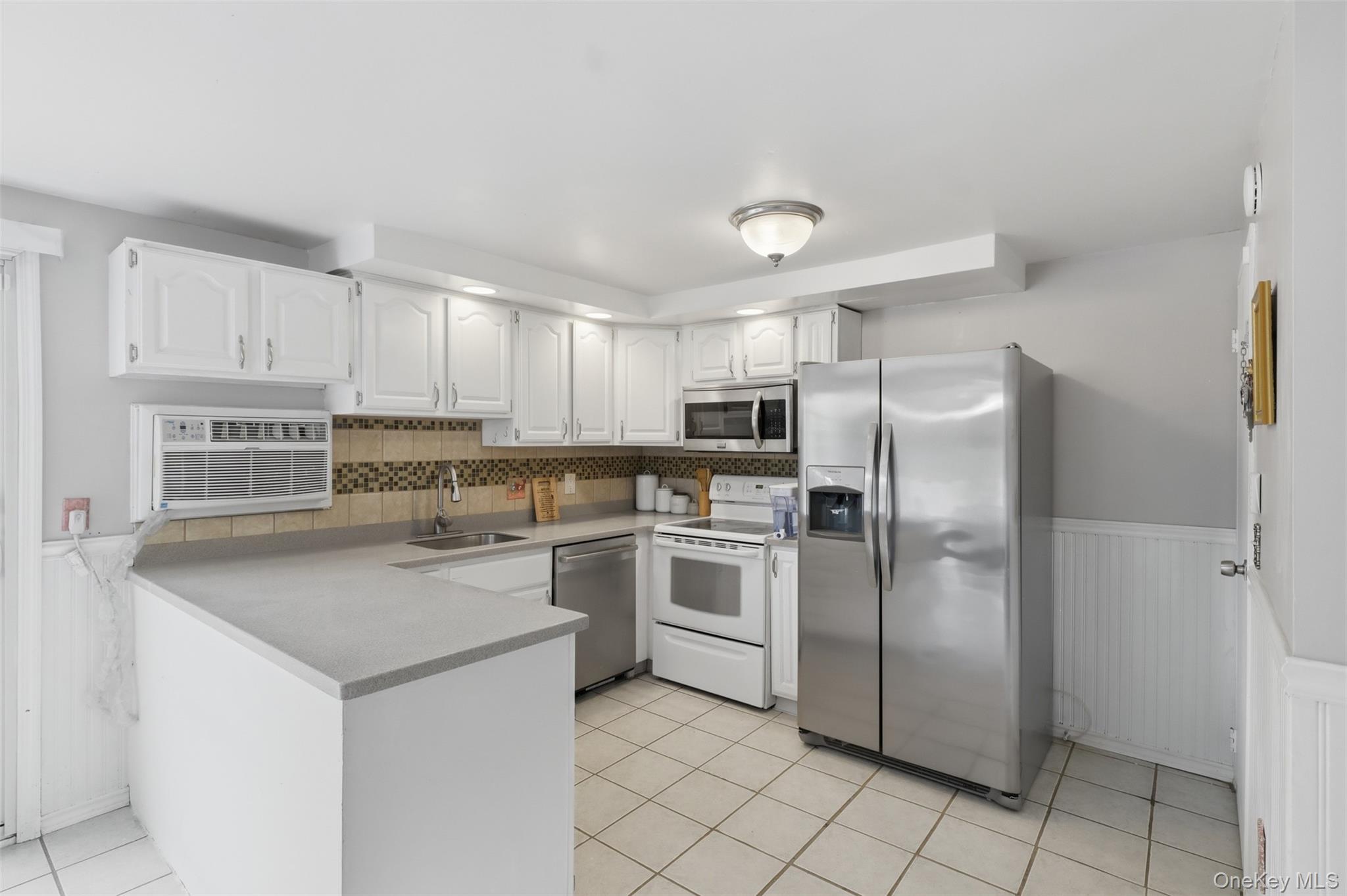 303 Parr Meadow Drive, Unit 3C photo 9