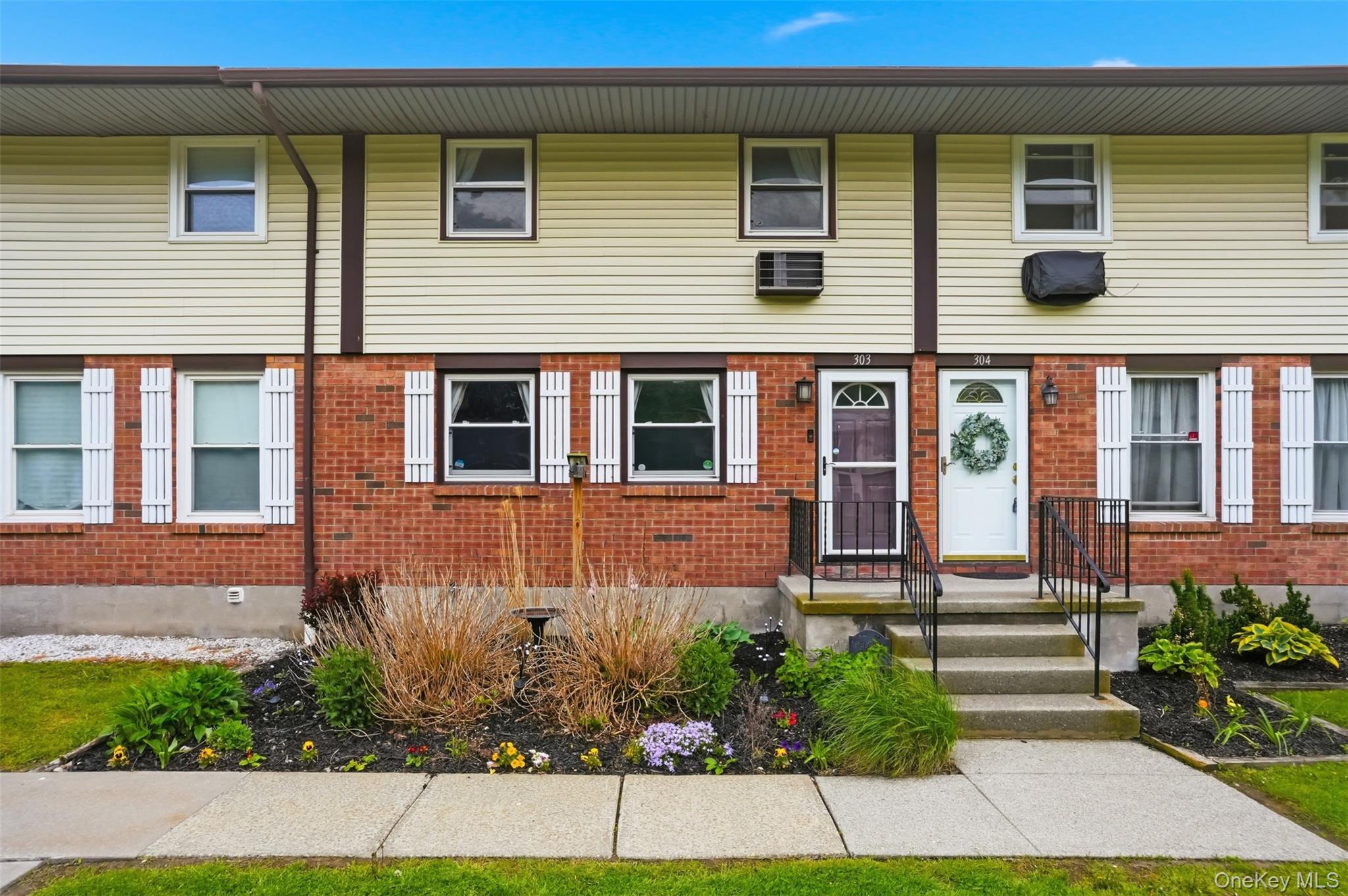 303 Parr Meadow Drive, Unit 3C photo 2
