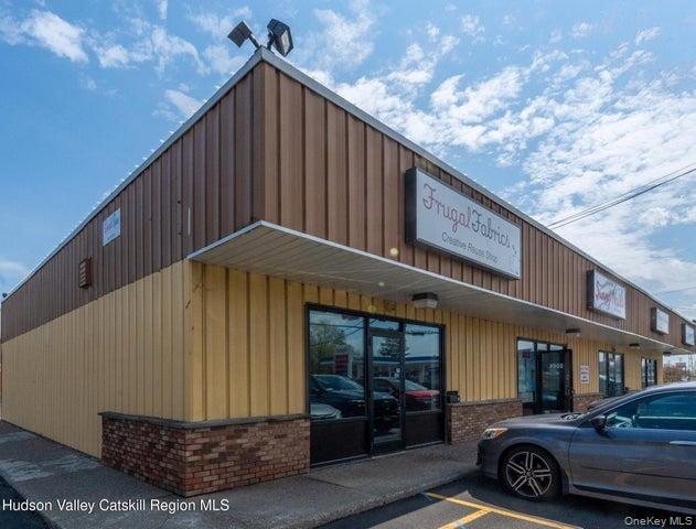 890-896 Ulster Avenue, Unit 1 photo 2