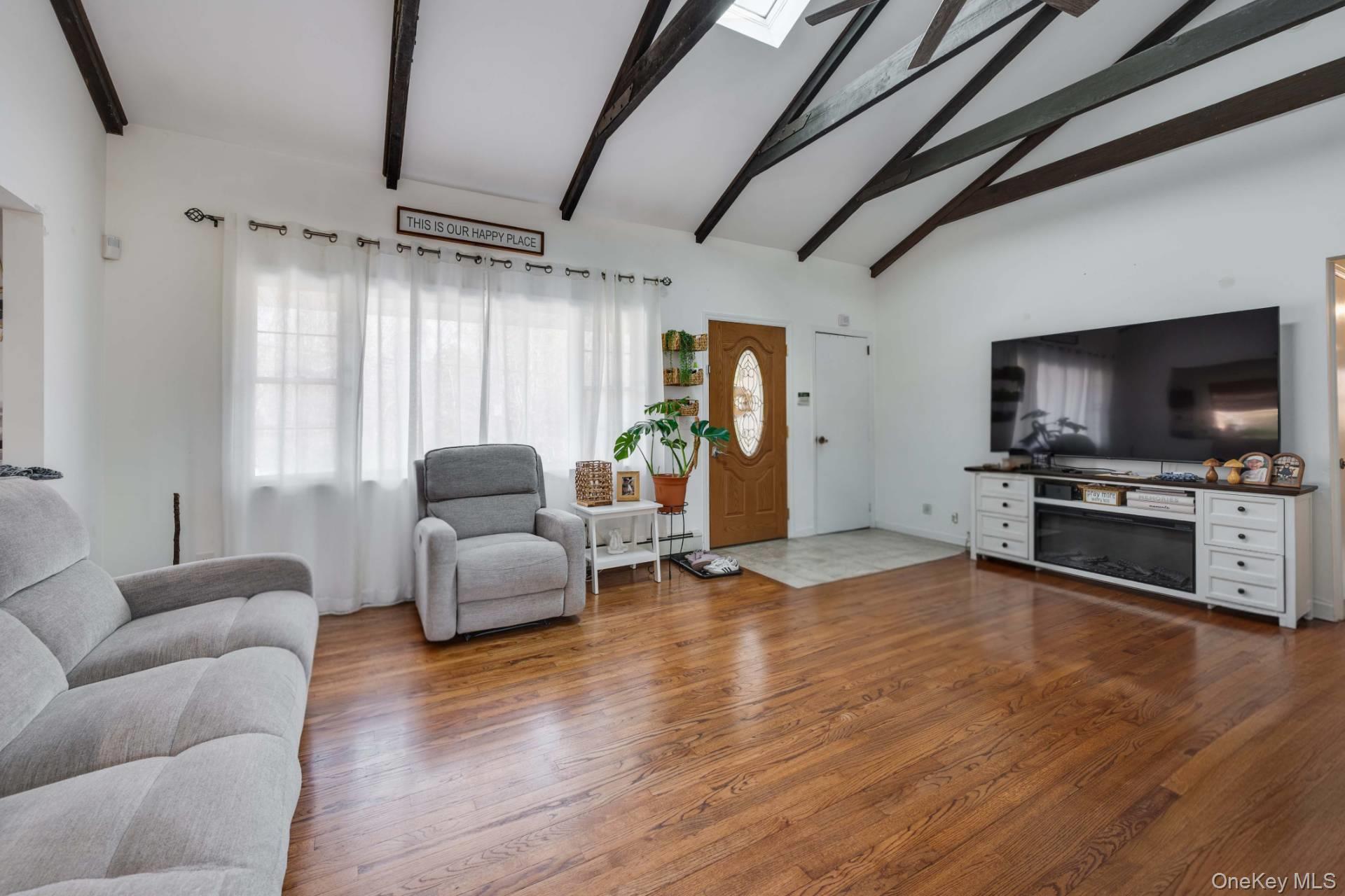 3 Hyler Drive – For Sale photo 5