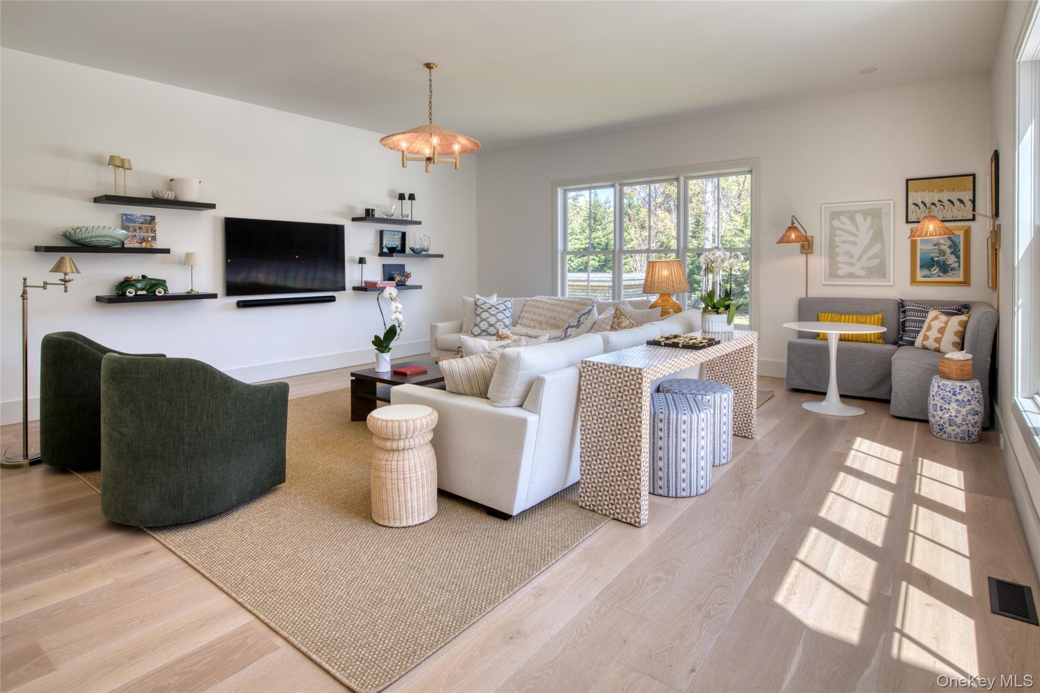 323 Division Street – For Rent photo 6
