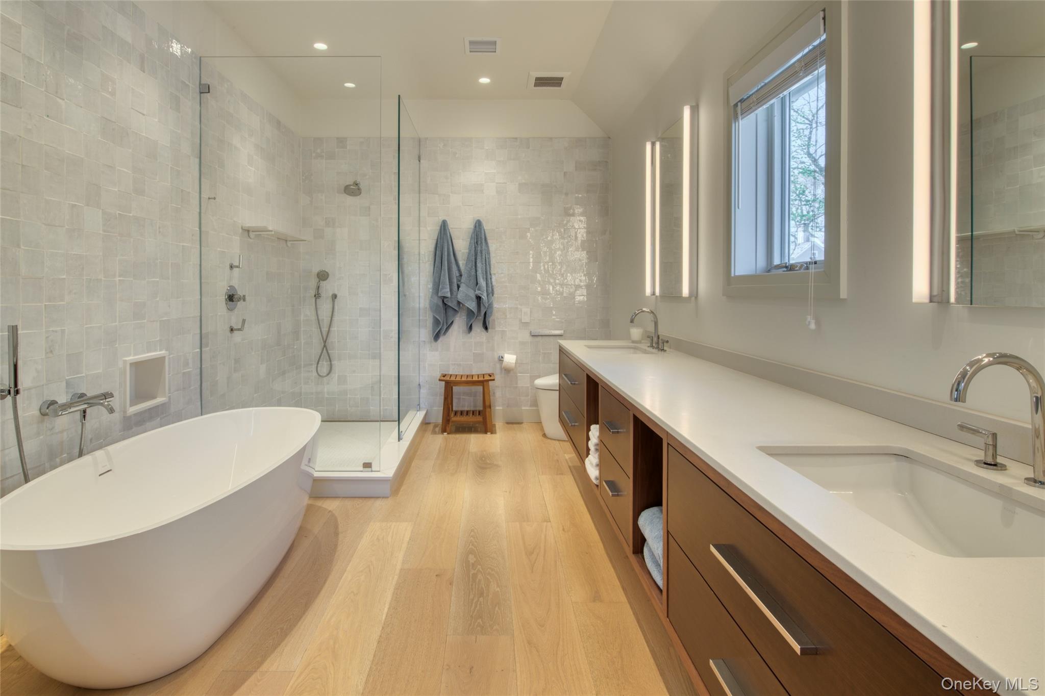 323 Division Street – For Rent photo 15