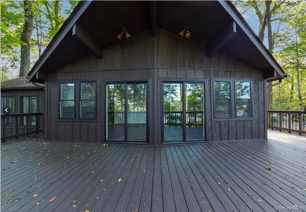 119 Lake Shore Drive W – For Sale photo 6