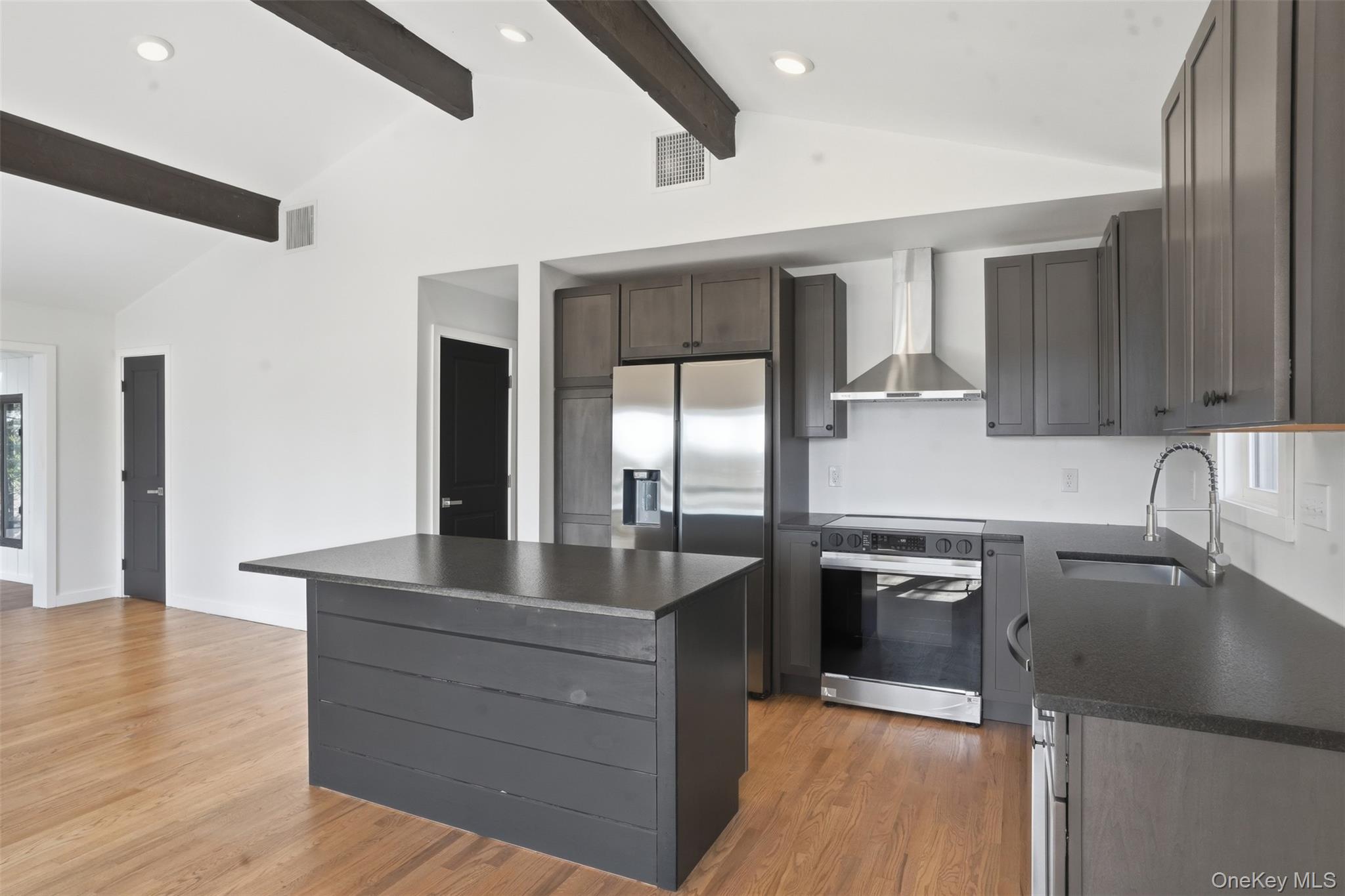 119 Lake Shore Drive W – For Sale photo 21