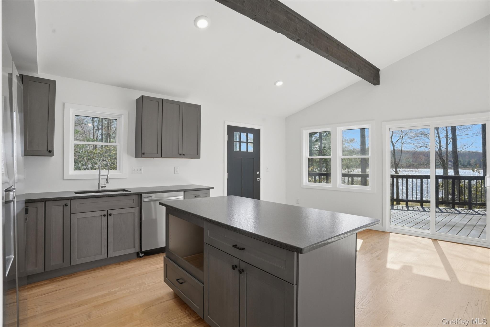119 Lake Shore Drive W – For Sale photo 18