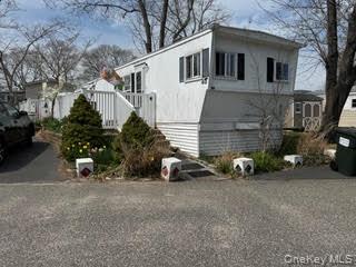 1964 River Road #105, Unit 40 photo 3