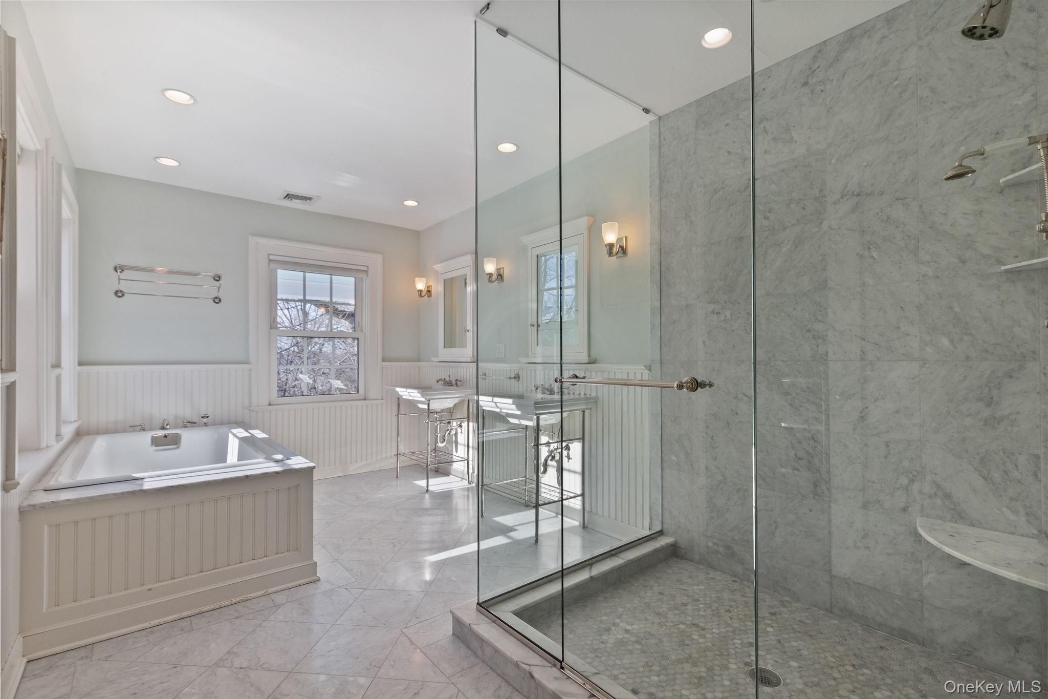 36 Revolutionary Road – For Sale photo 24