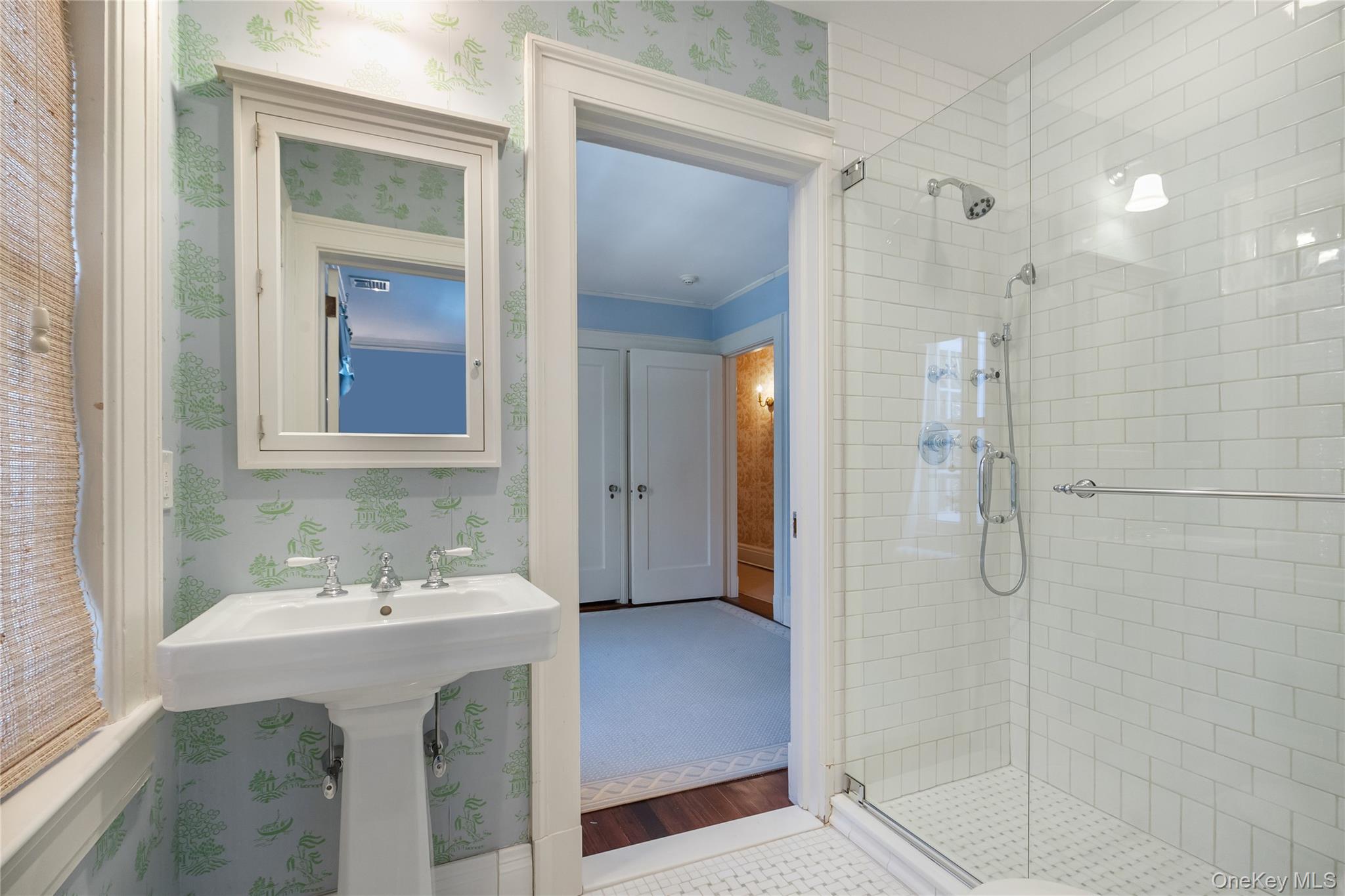 36 Revolutionary Road – For Sale photo 31