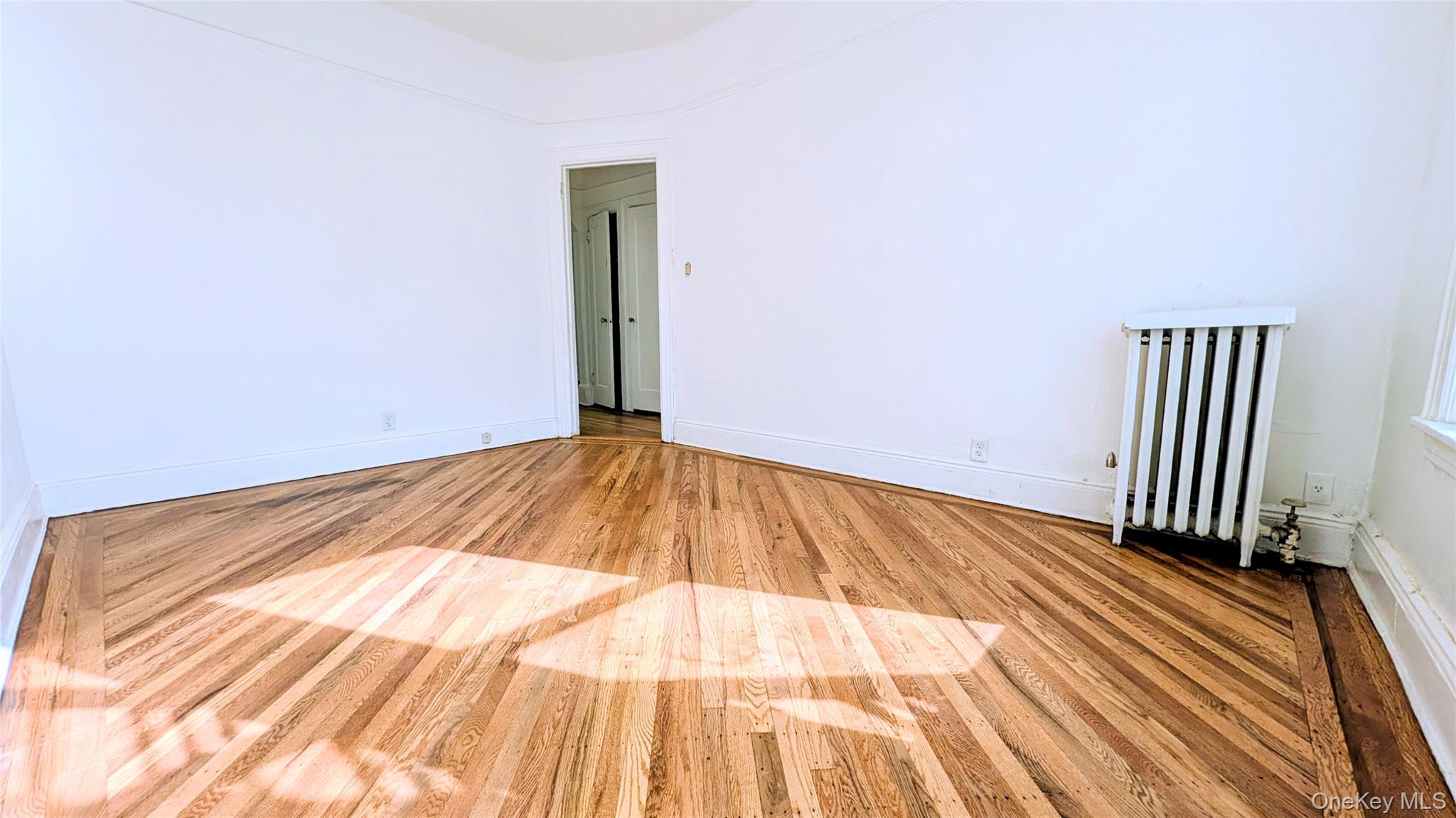 18-44 21st Drive – For Sale photo 21
