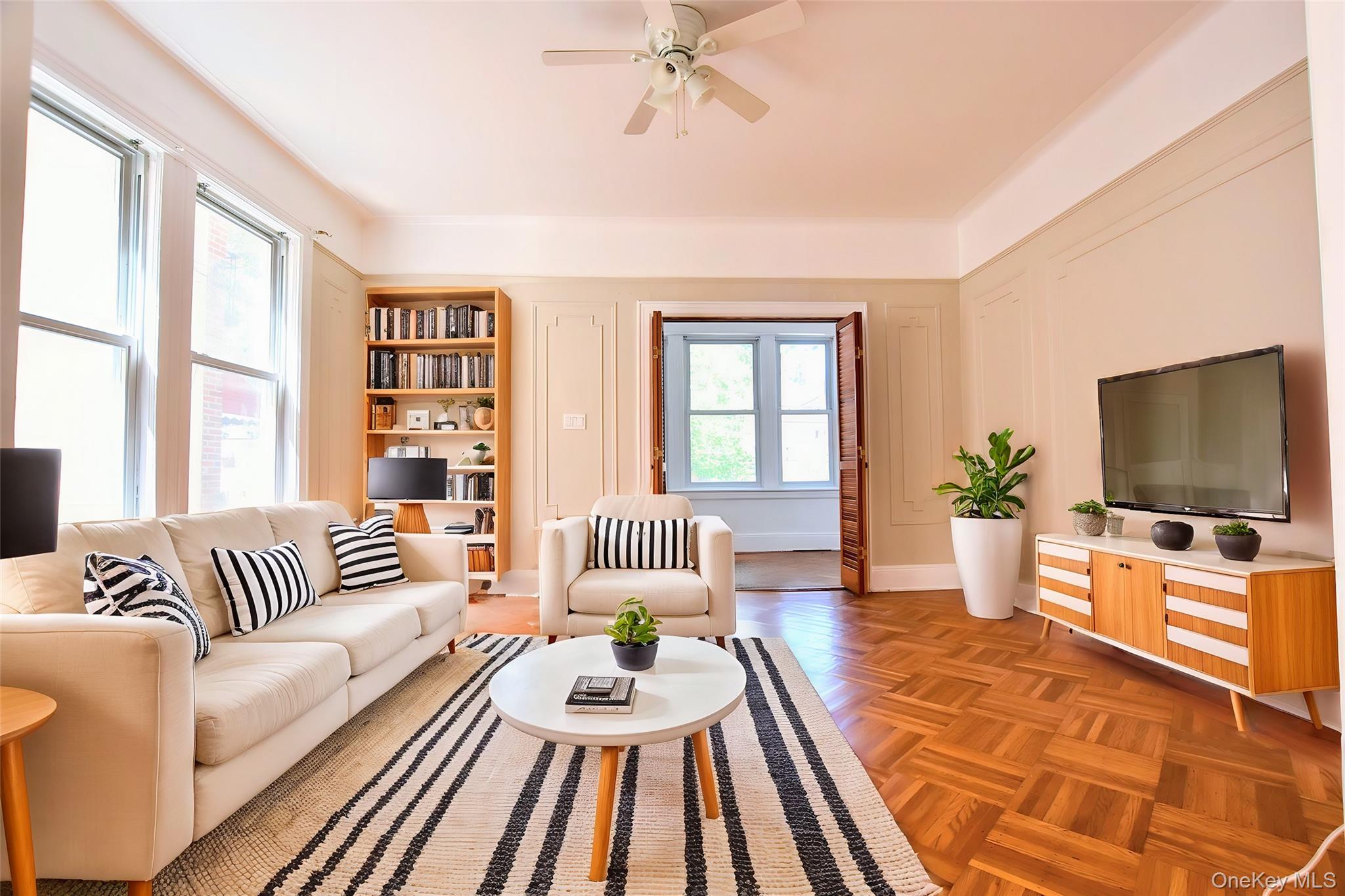 18-44 21st Drive – For Sale photo 3