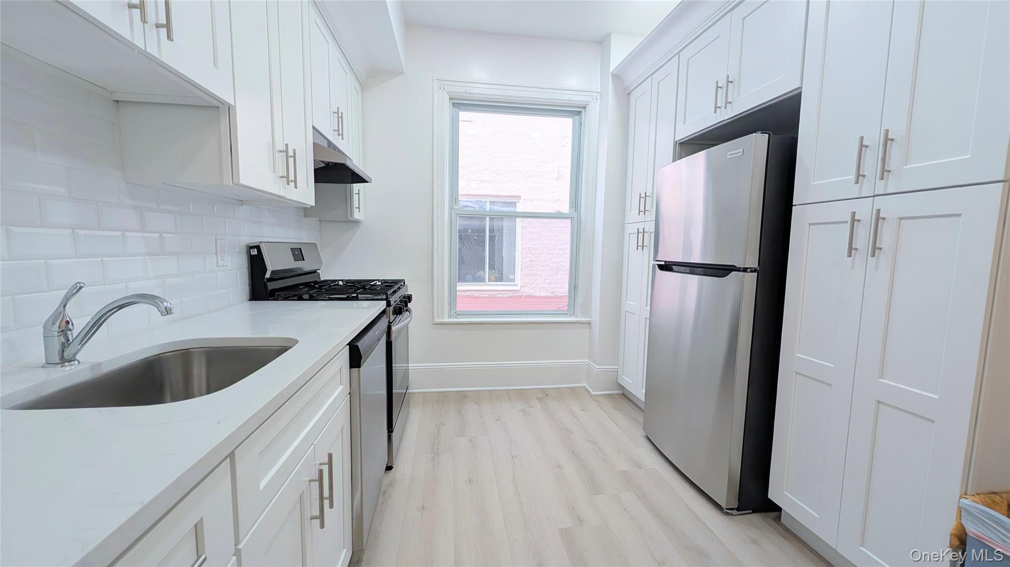 18-44 21st Drive – For Sale photo 14