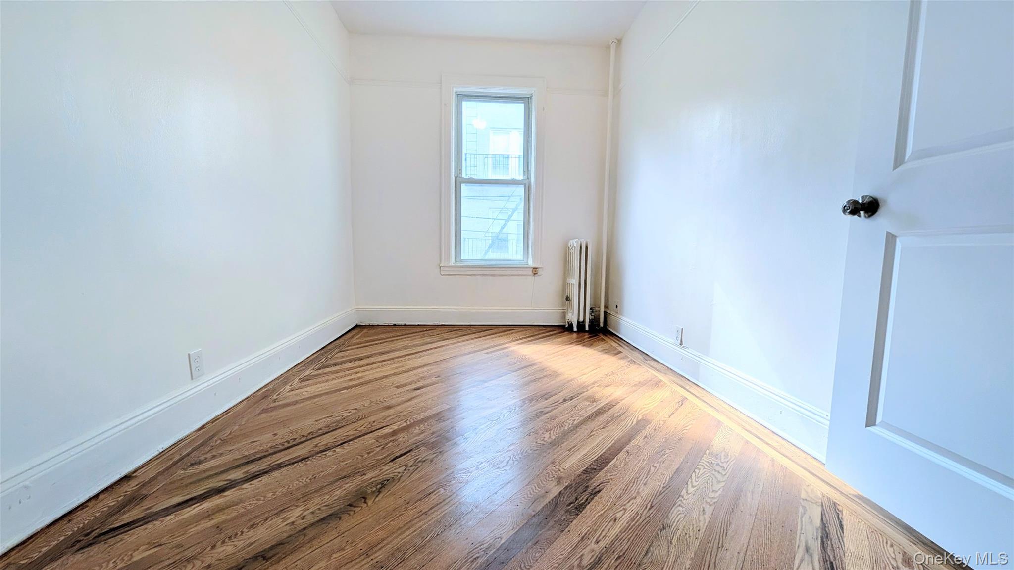 18-44 21st Drive – For Sale photo 20