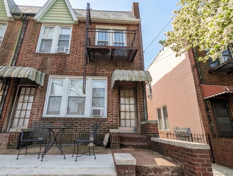 18-44 21st Drive – For Sale