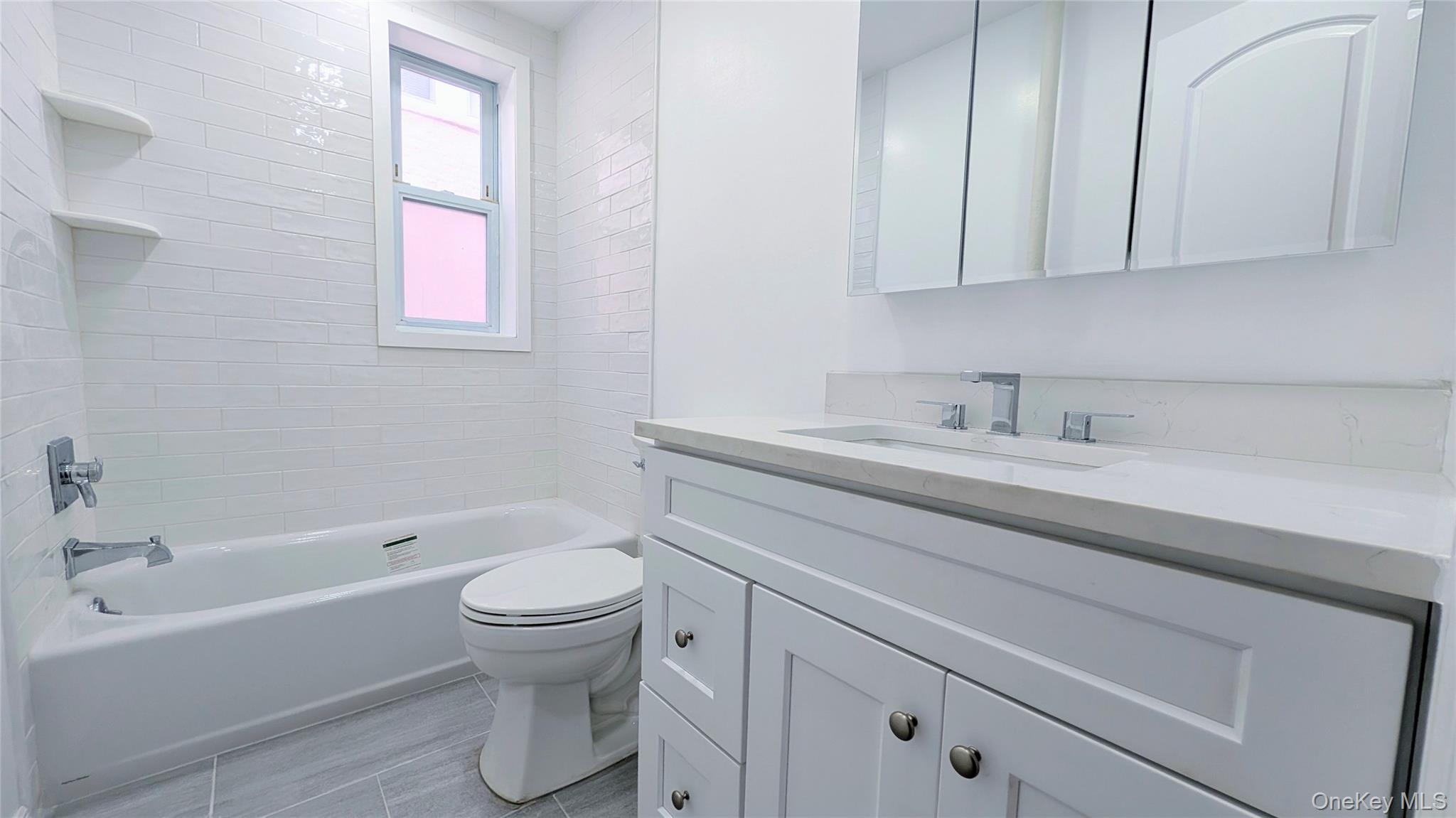 18-44 21st Drive – For Sale photo 17